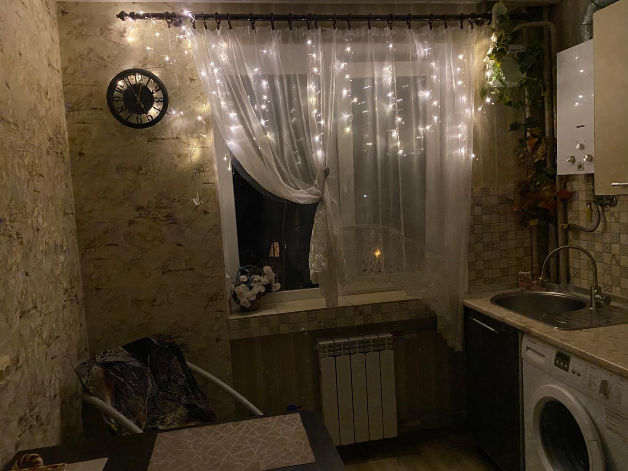 Apartment 30 M2 On Sergei Esenin 11 Kharkiv Exterior photo